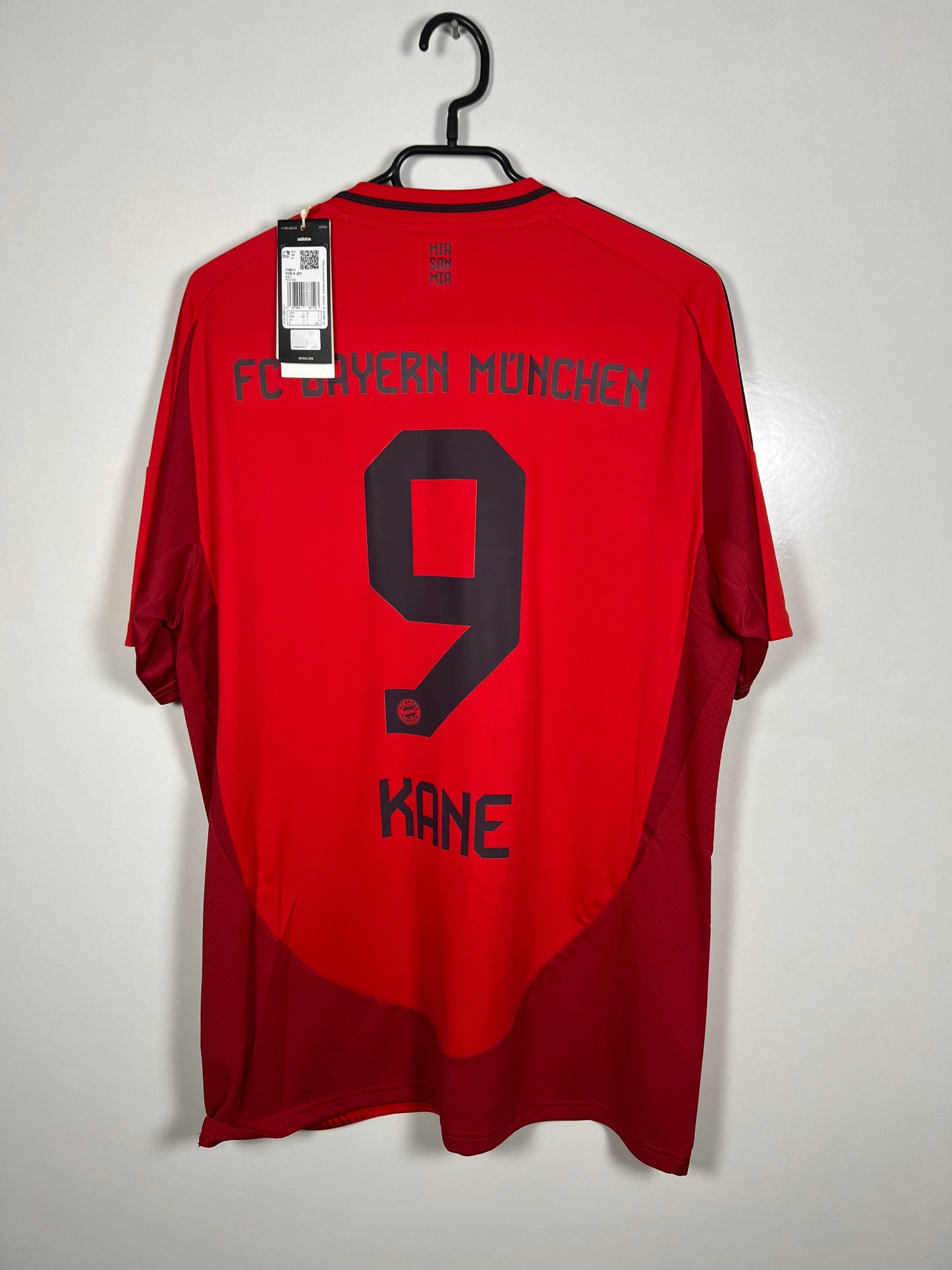 Bayern Munich 24/25 home Harry Kane New with tags (10/10) L