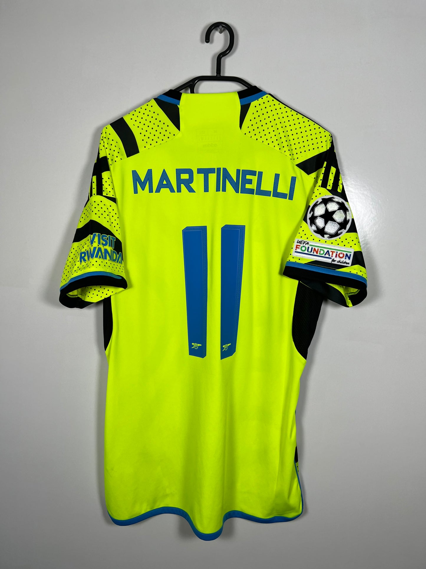 Arsenal 23/24 away Martinelli (9/10) M