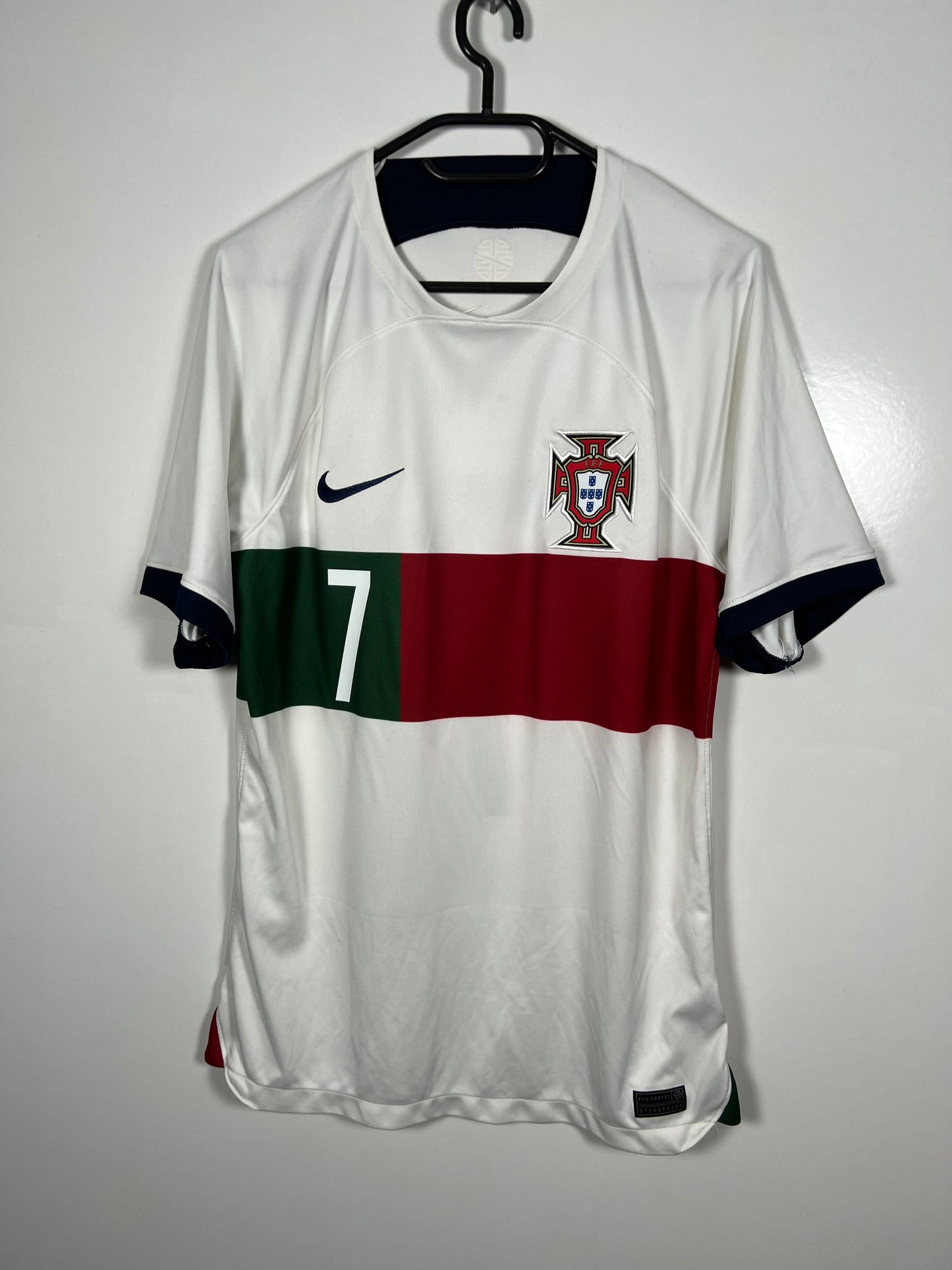 Portugal 2022 away Cristiano Ronaldo (7/10) M