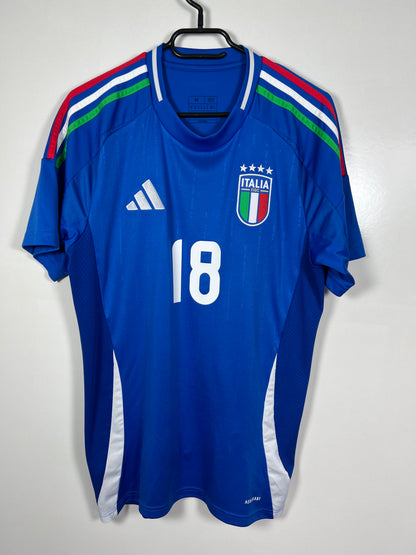 Italy 2024 home Barella New with tags (10/10) M