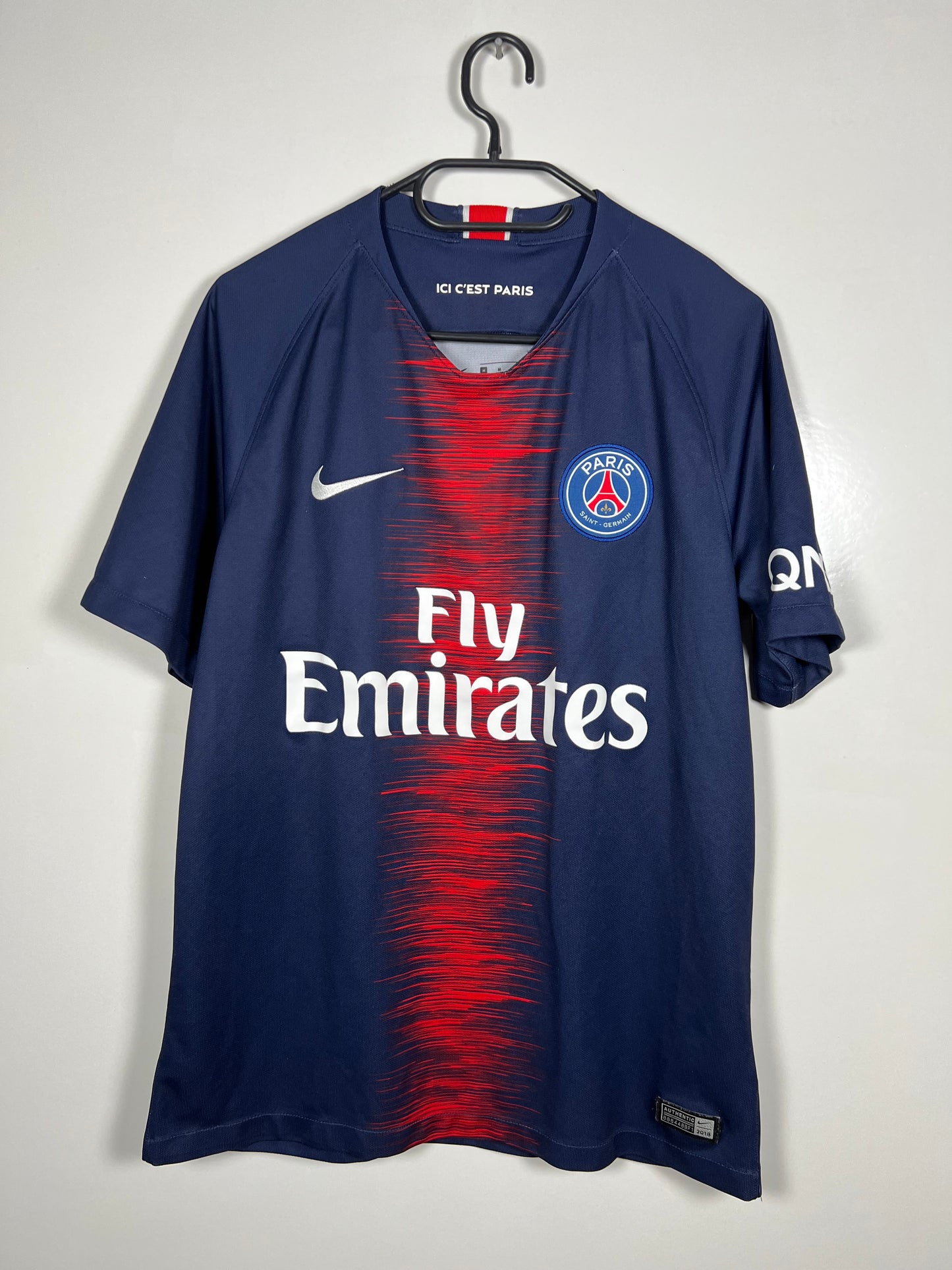 Paris Saint Germain 18/19 home Mbappe (6/10) M