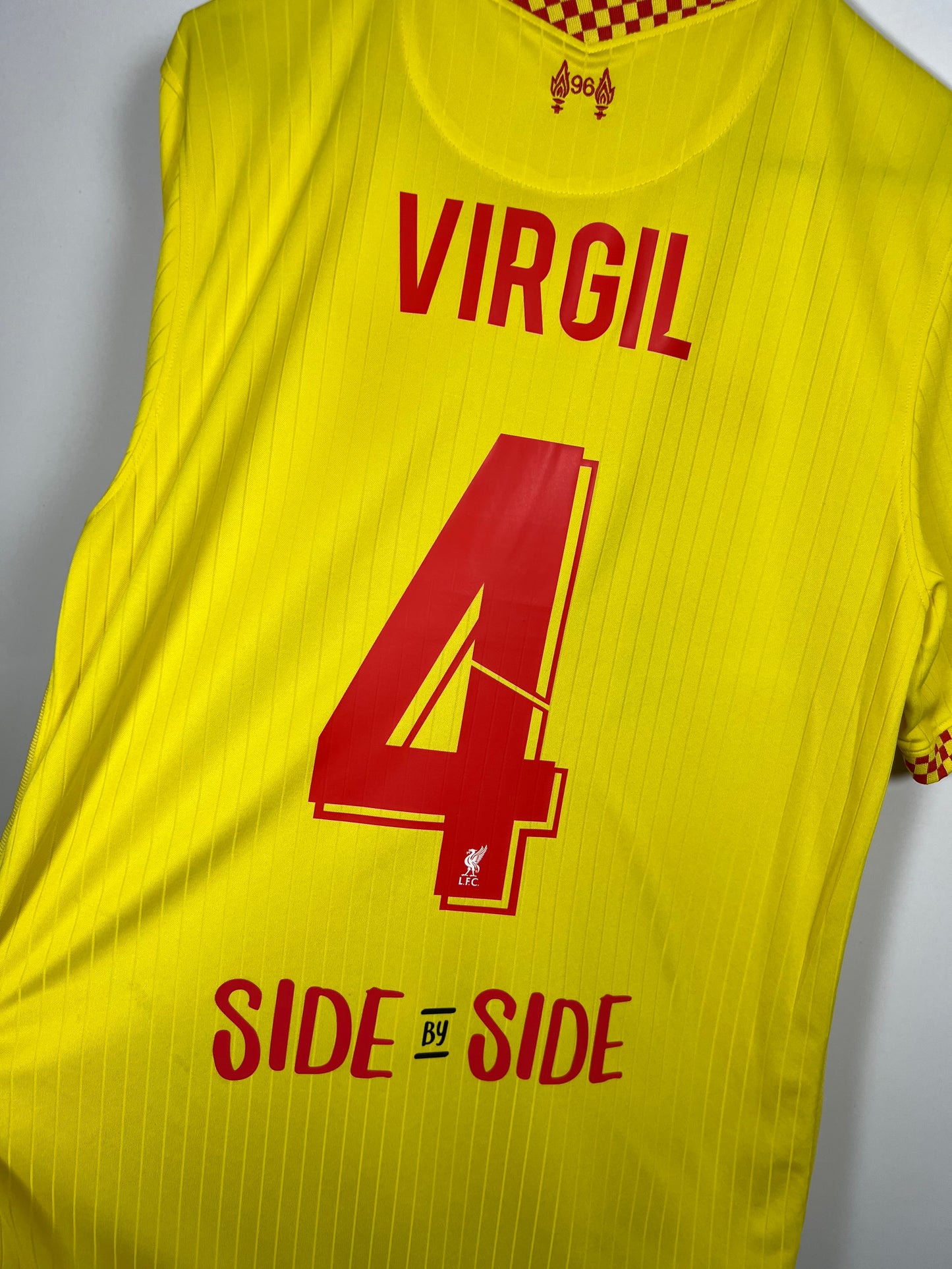 Liverpool 21/22 third Virgil (8/10) L